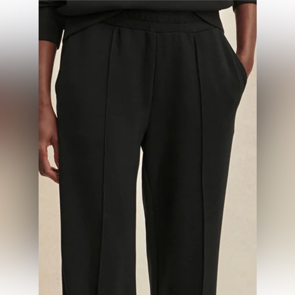 Varley Women's Pants NEW WITHOUT TAG. SIZE XS WORN ONCE. LIKE NEW